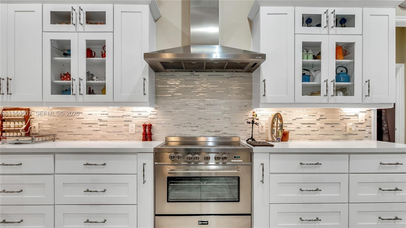 COUNTRY CLUB RANCHES SEC - Residential