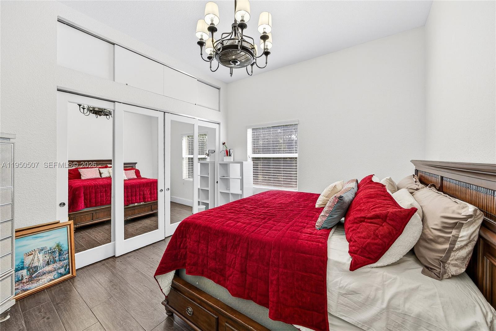 COUNTRY CLUB RANCHES SEC - Residential