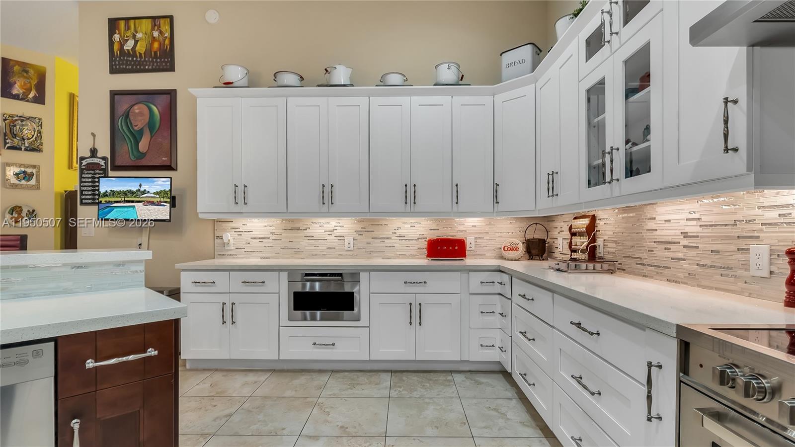 COUNTRY CLUB RANCHES SEC - Residential