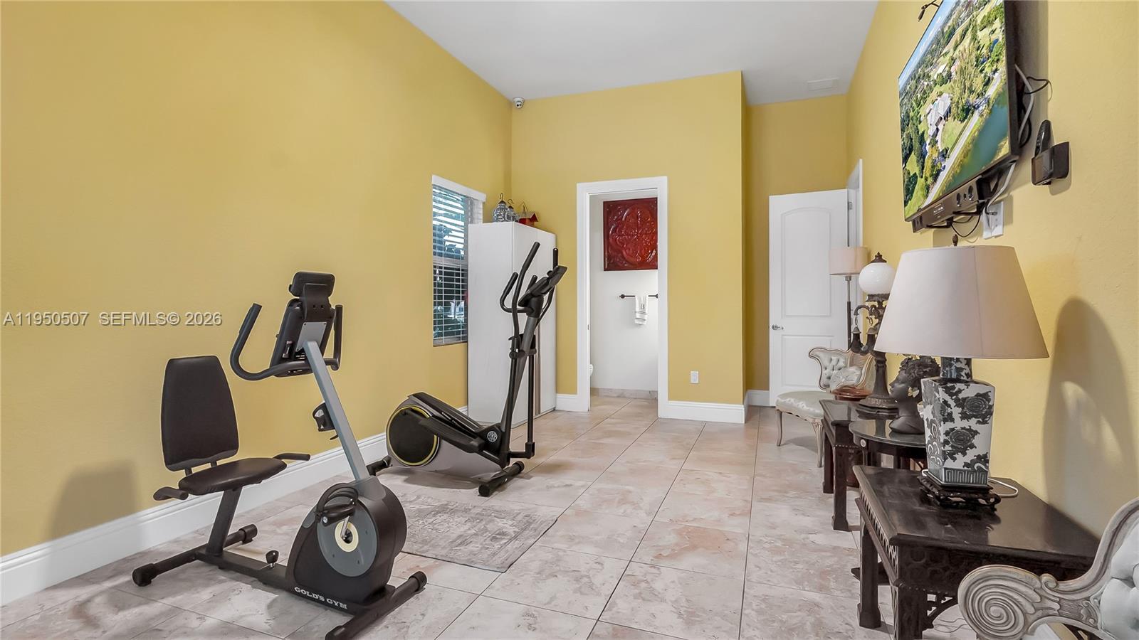 COUNTRY CLUB RANCHES SEC - Residential