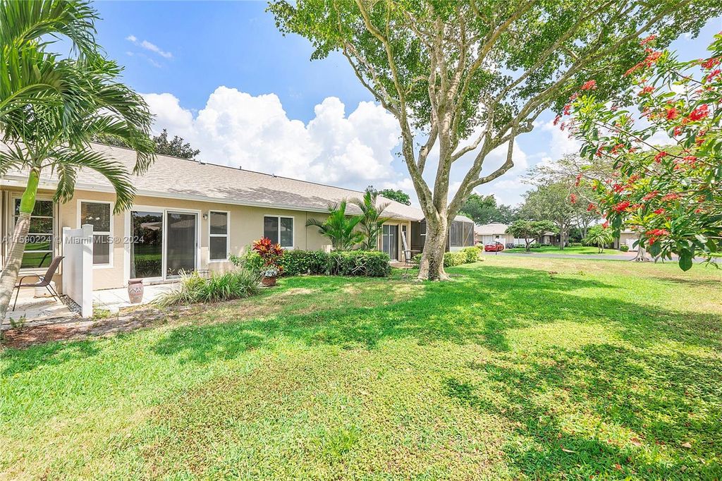 Photo of 18951 Cherborg Dr, Boca Raton, FL 33496 (MLS # A11590224)