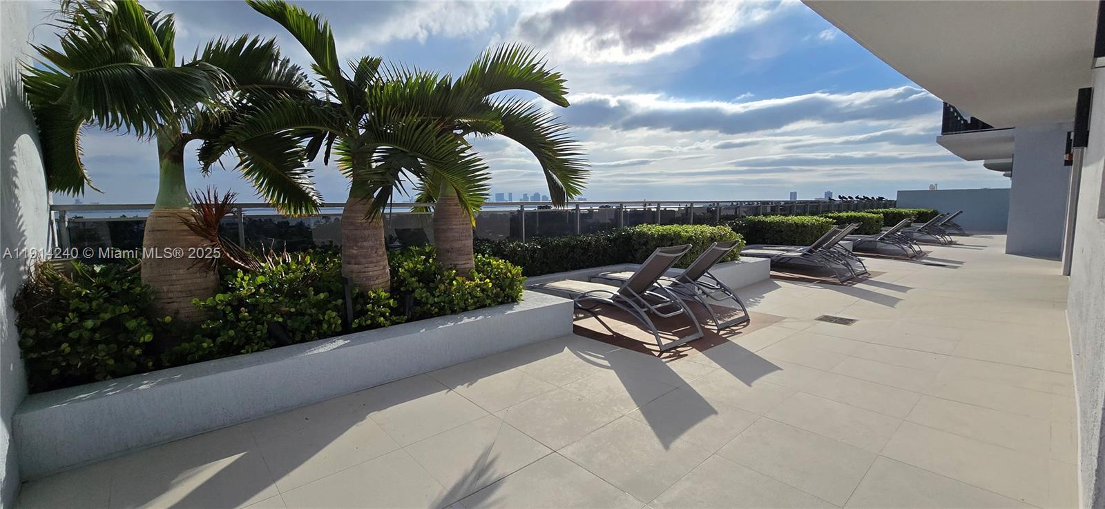 THE LEXI CONDO - Residential Lease