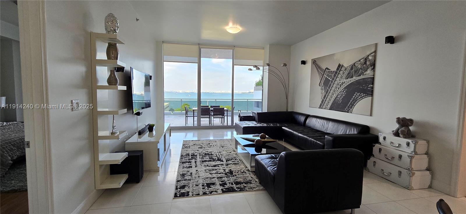 THE LEXI CONDO - Residential Lease