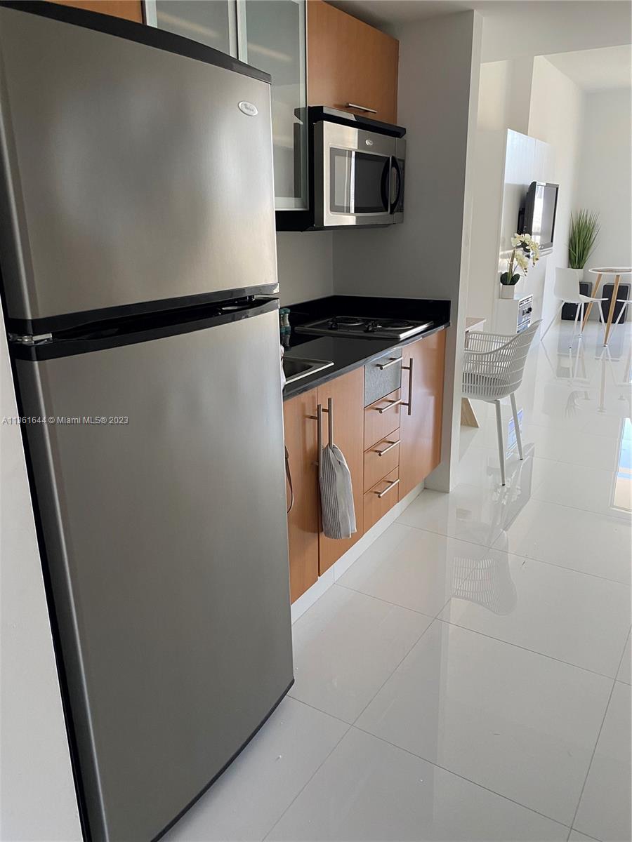 OPERA TOWER CONDO - Residential Lease