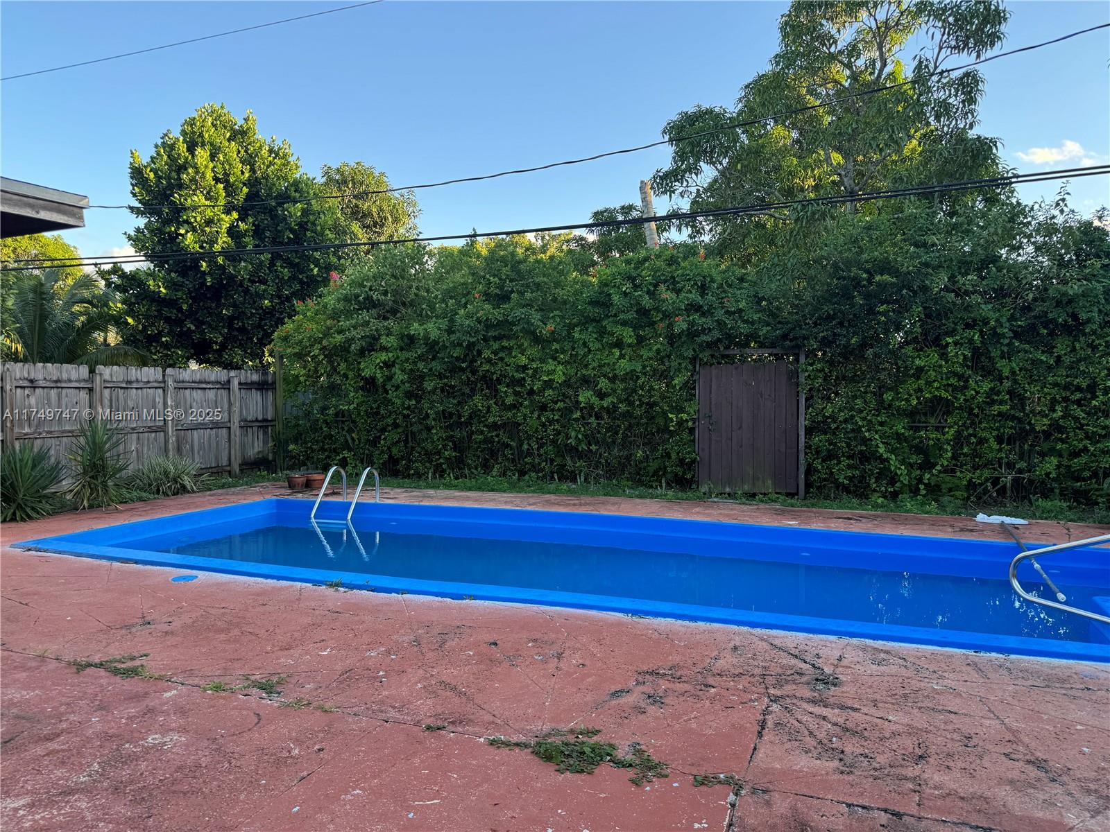 NORTH SHORE HEIGHTS - Residential