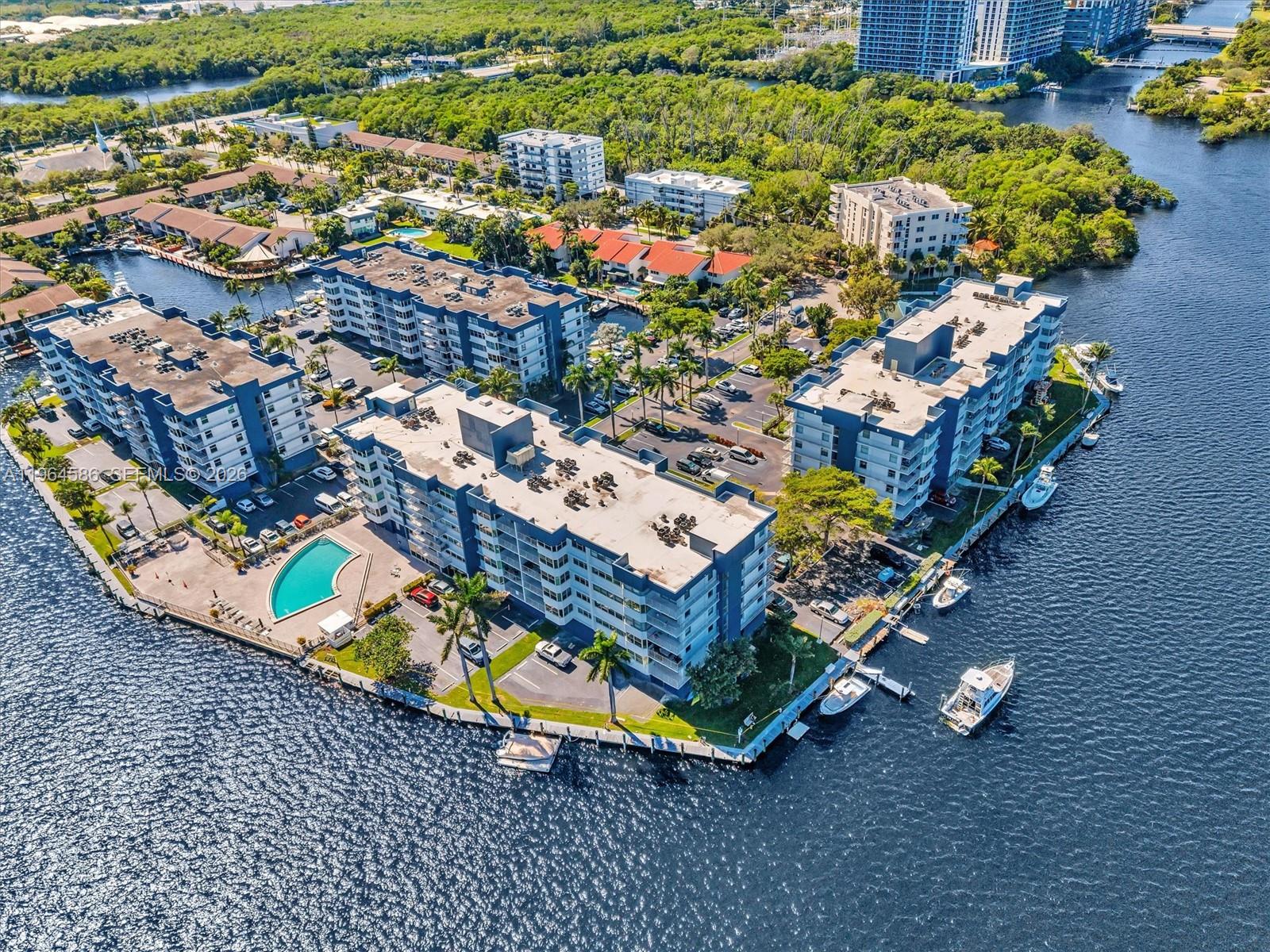 REEF SOUTH CONDO - Residential