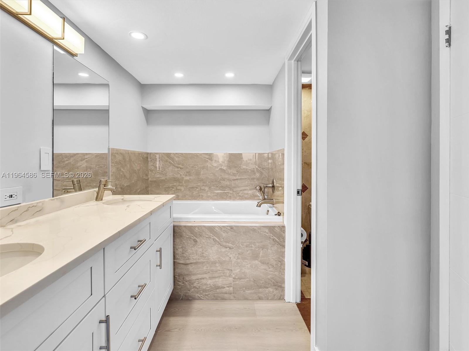 REEF SOUTH CONDO - Residential