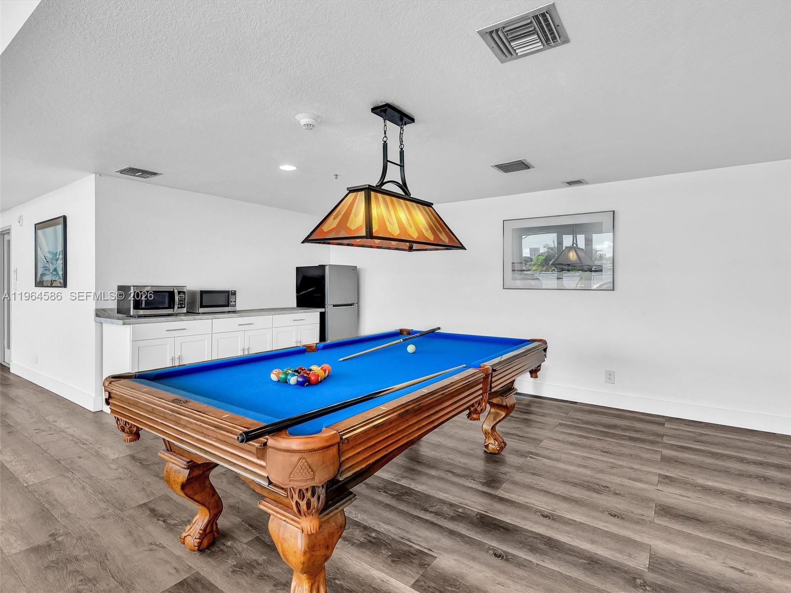 REEF SOUTH CONDO - Residential