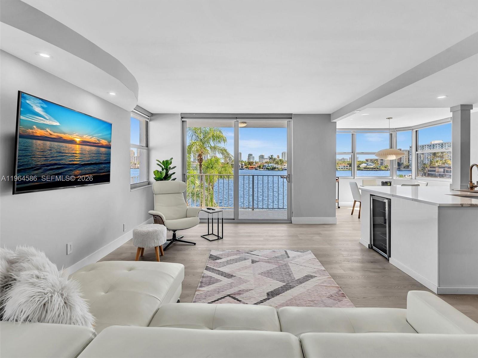 16570 NE 26th Ave 3A (DOCK)