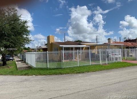 SOUTH BAY ESTATES - Residential Lease