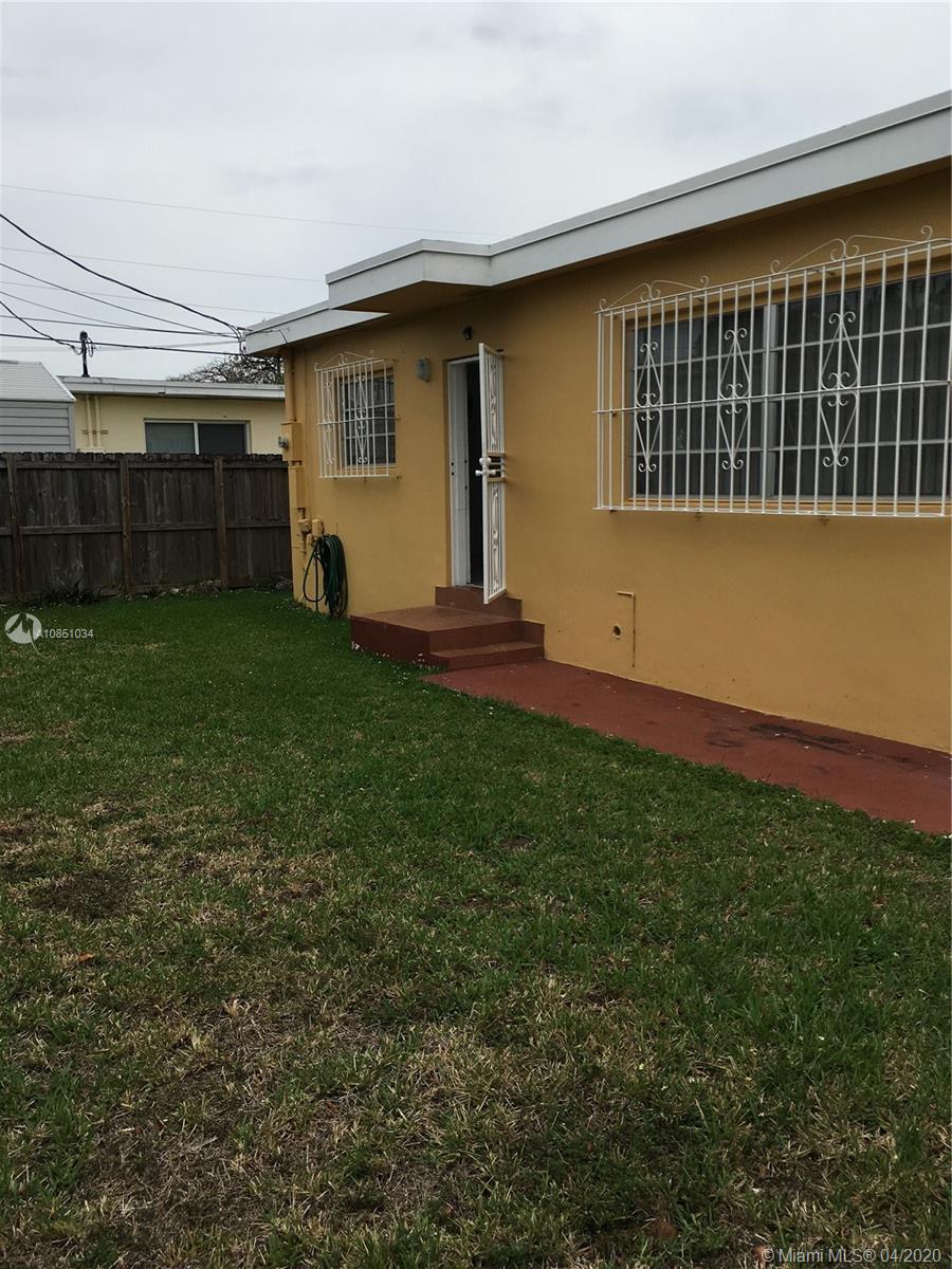 SOUTH BAY ESTATES - Residential Lease