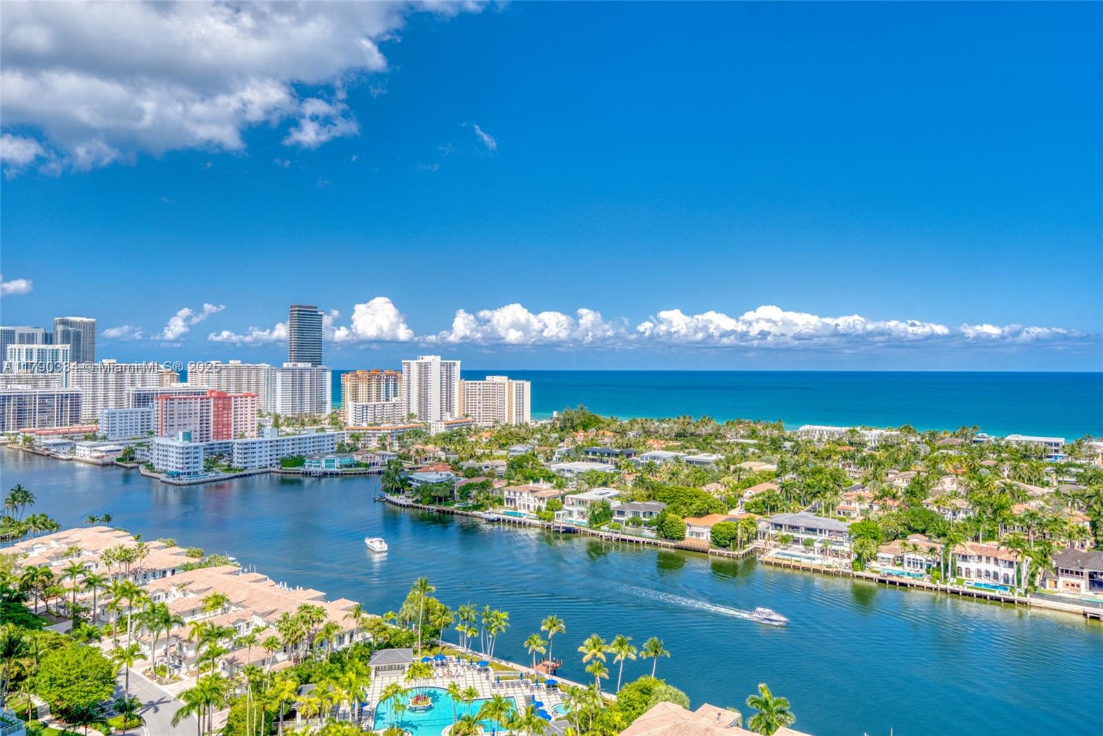 21050 Point Pl 2301, Aventura, Miami-Dade County, Florida - 3 Bedrooms  
3 Bathrooms - 