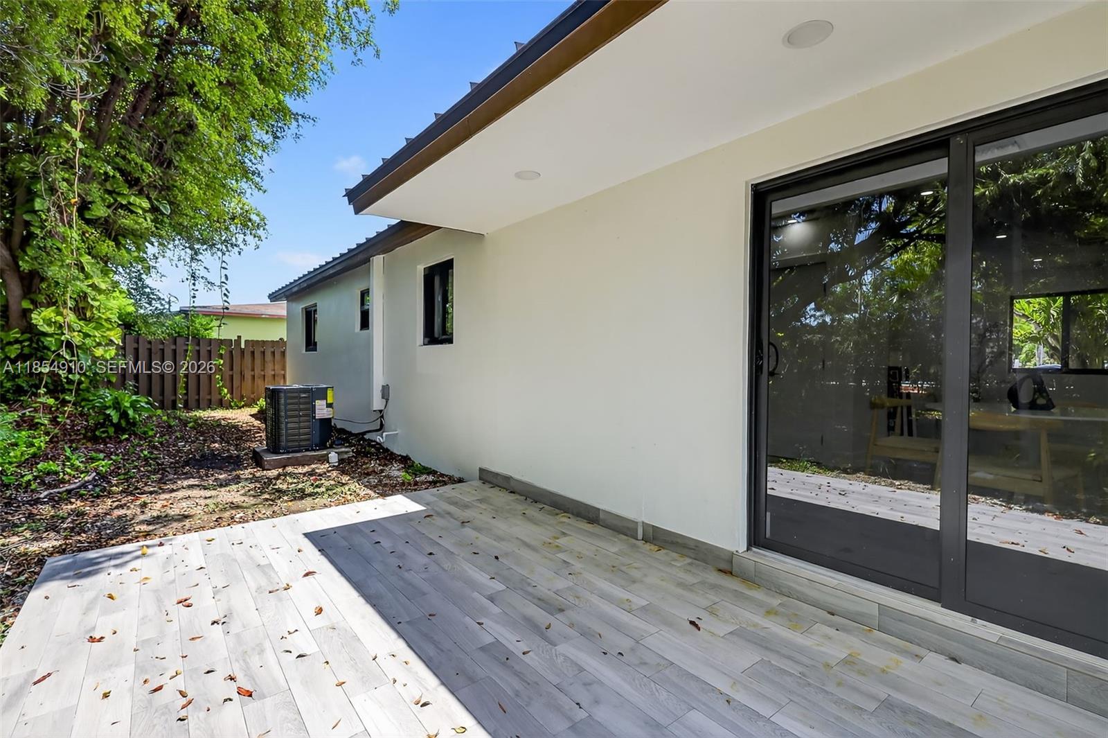 DARLINGTON MANOR - Residential