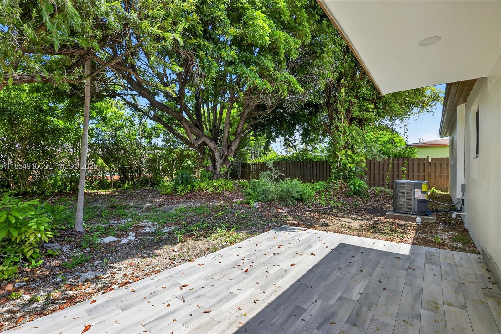 DARLINGTON MANOR - Residential