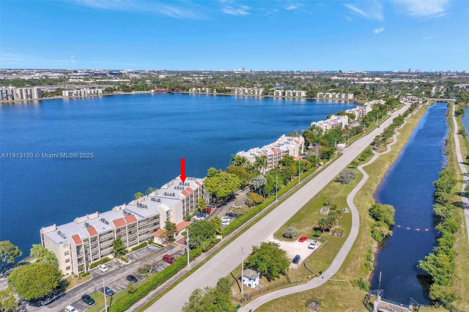 LAKE EMERALD CONDOMINIUM - Residential Lease