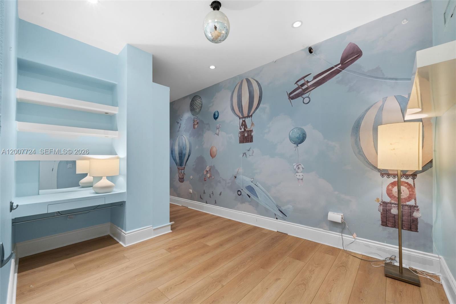 ISLAND HOUSE APT INC - CO - Residential