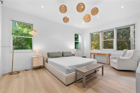 Tiny photo for 200 Ocean Lane Dr #108, Key Biscayne, FL 33149 (MLS # A12007724)