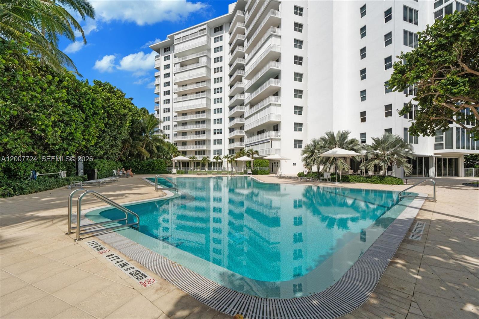 ISLAND HOUSE APT INC - CO - Residential