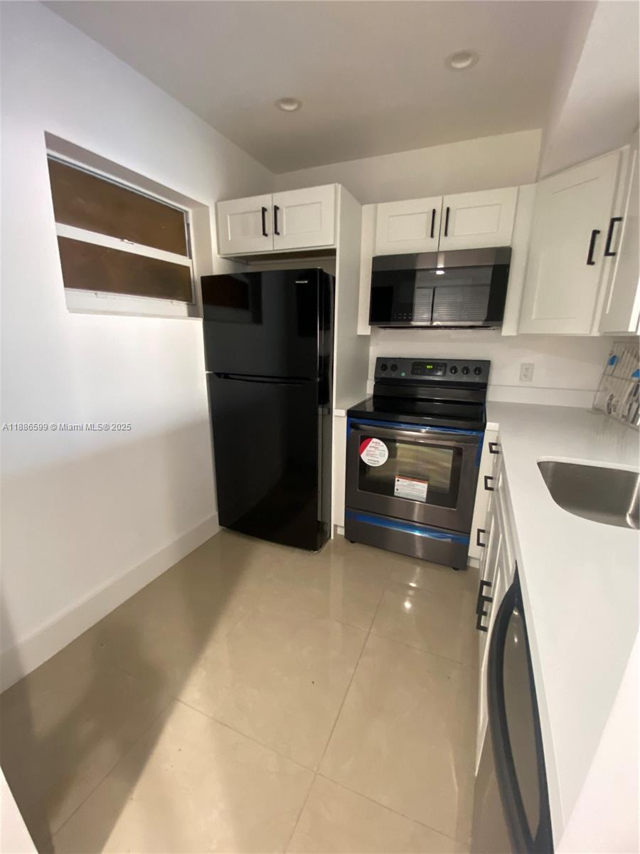 SUNSET HILLS I CONDOMINIU - Residential Lease