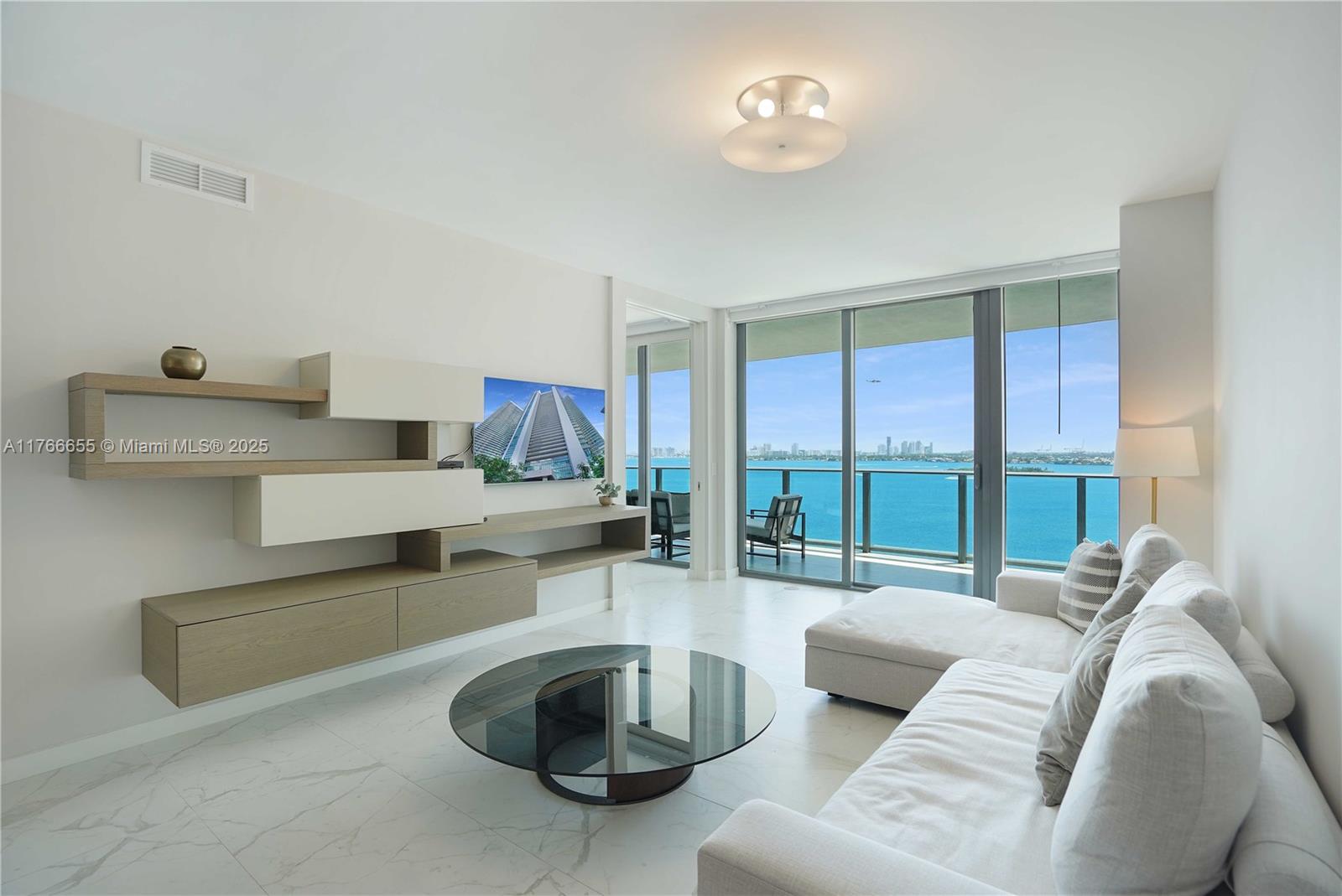 Rental Property at 650 Ne 32nd St 1505, Miami, Broward County, Florida - Bedrooms: 2 
Bathrooms: 3  - $6,250 MO.