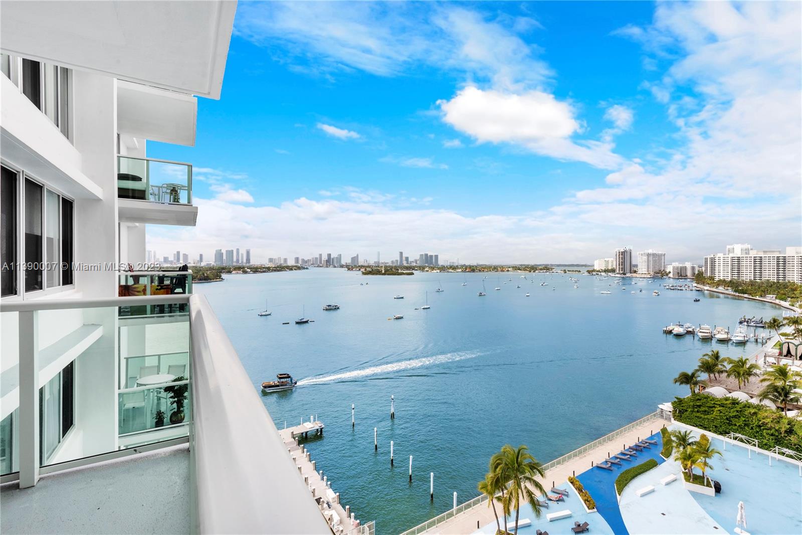 MIRADOR 1000 CONDO - Residential