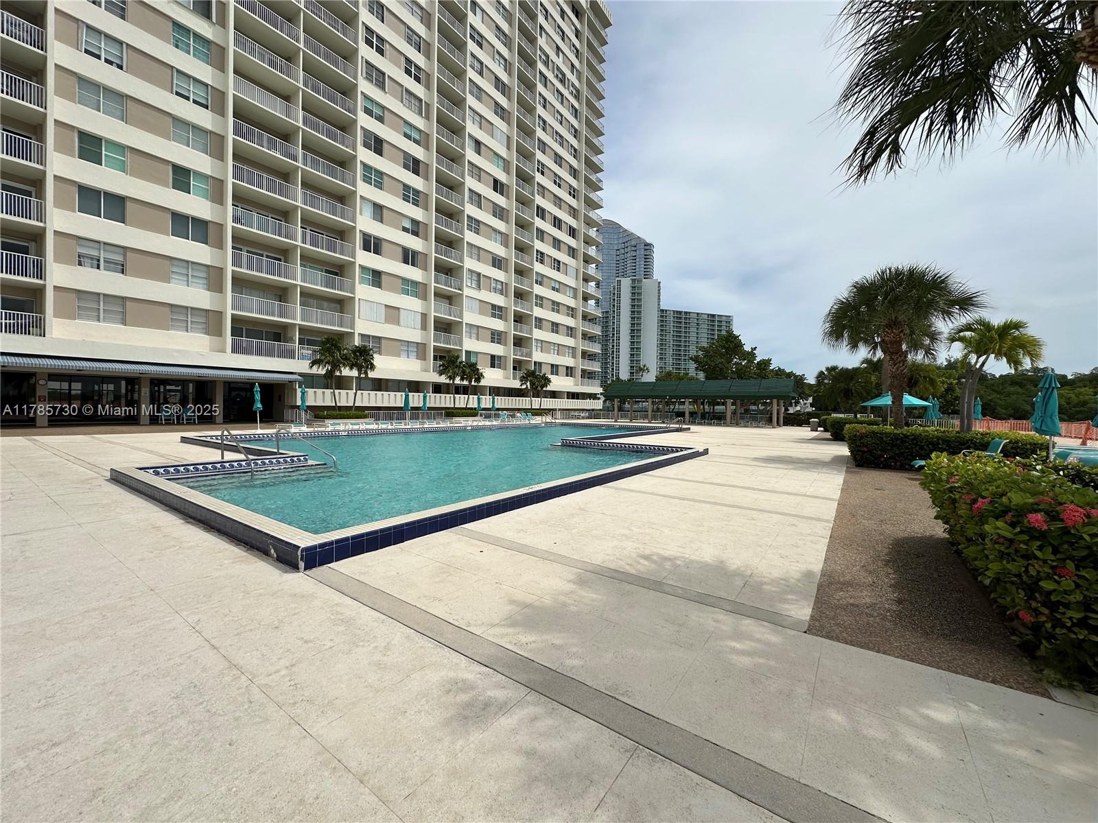 Property for Sale at 300 Bayview Dr 315, Sunny Isles Beach, Miami-Dade County, Florida - Bedrooms: 2 
Bathrooms: 2  - $425,000