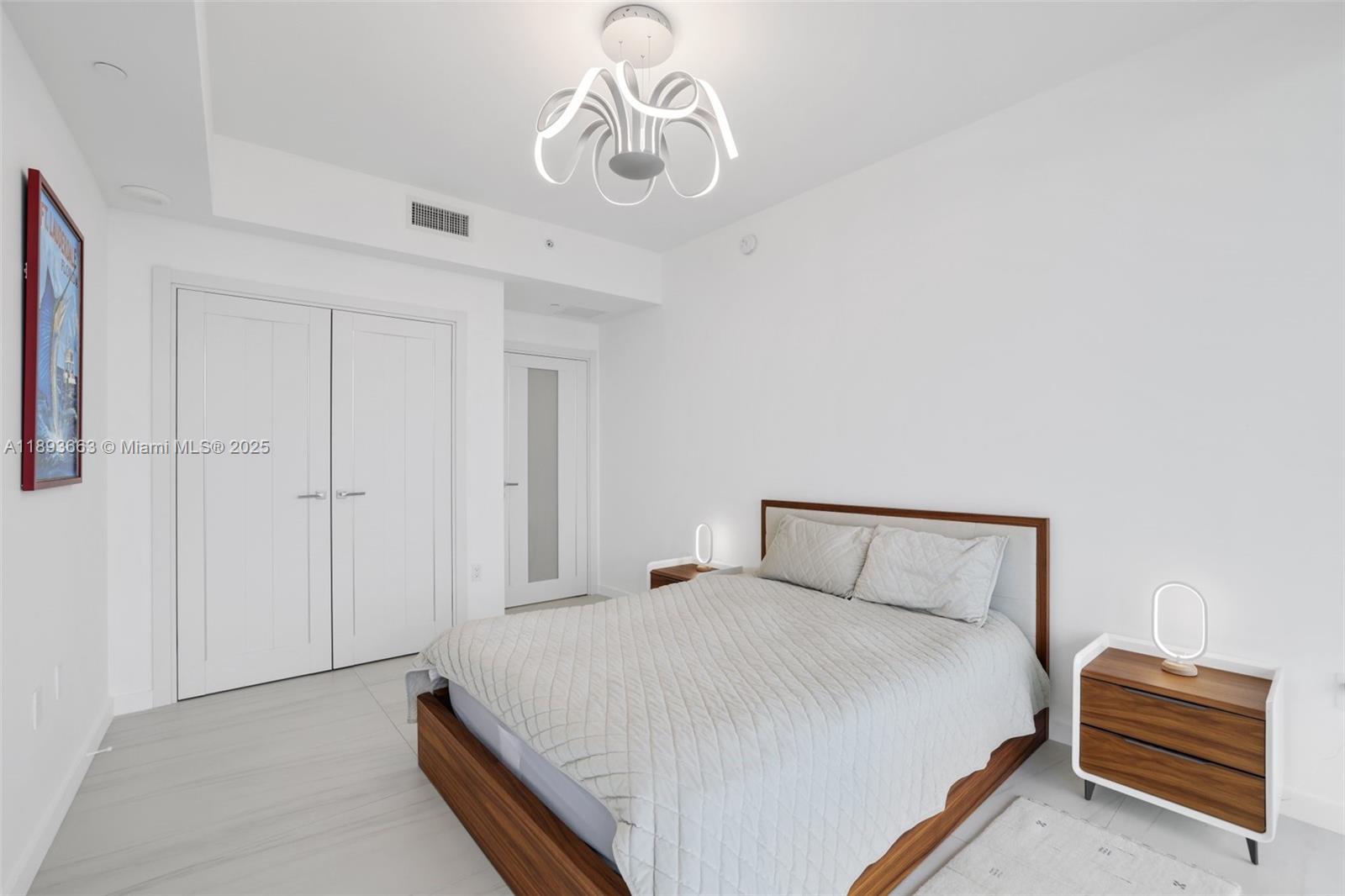 2200 FORT LAUDERDALE BEAC - Residential Lease