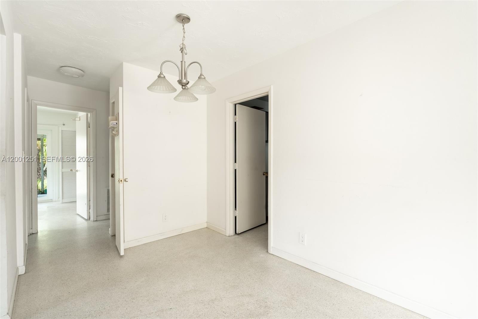 EASTSIDE VILLAS - Residential