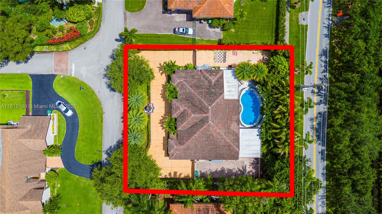 16601 Sw 87th Ct, Palmetto Bay, Miami-Dade County, Florida - 4 Bedrooms  
3 Bathrooms - 