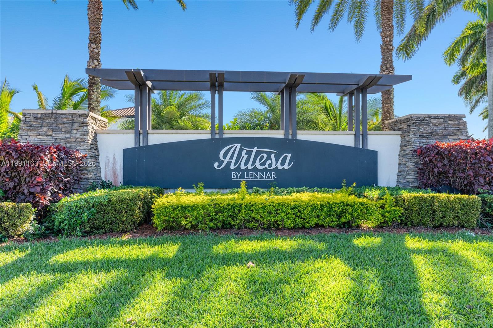 COCO PALM ESTATES - Residential