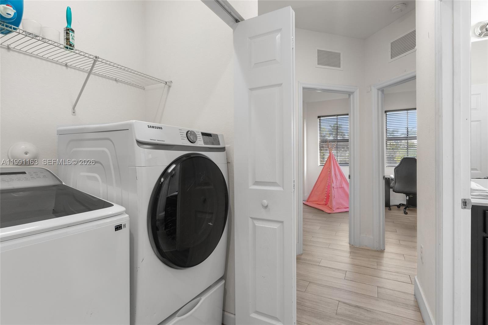 COCO PALM ESTATES - Residential