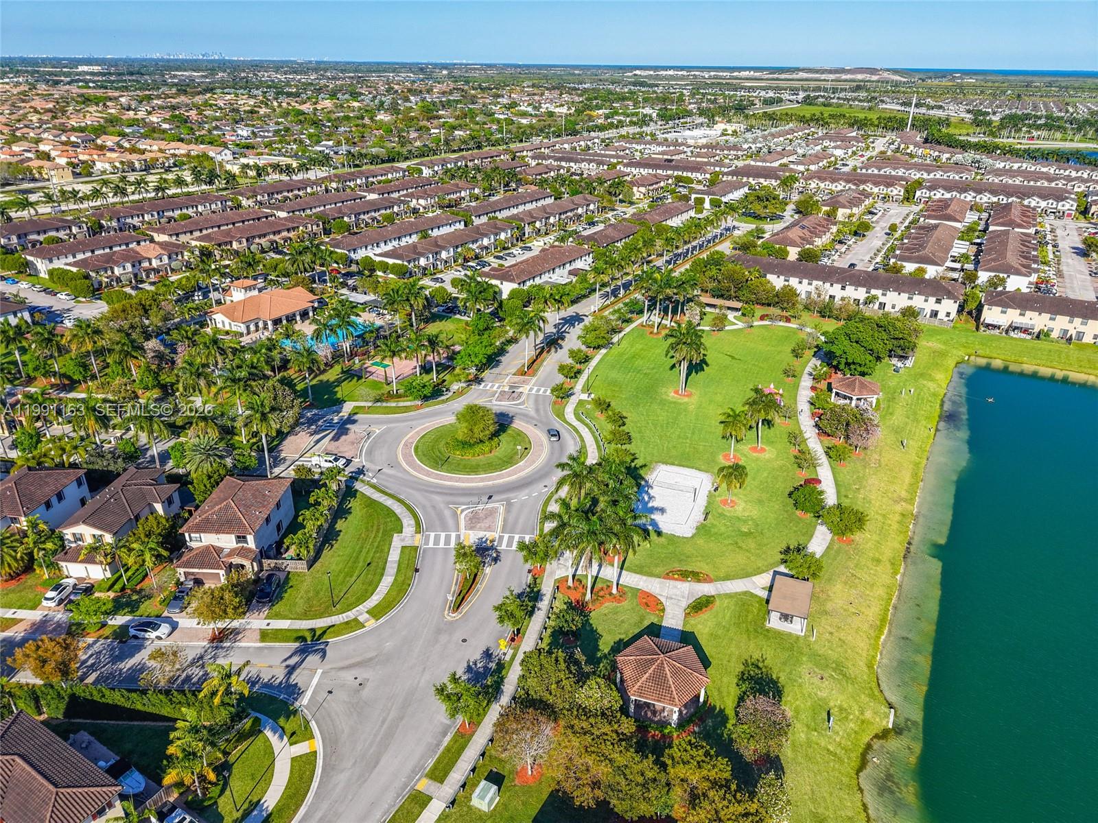 COCO PALM ESTATES - Residential