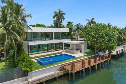 Property photo of 9720 W Broadview Dr, Bay Harbor Islands, FL 33154