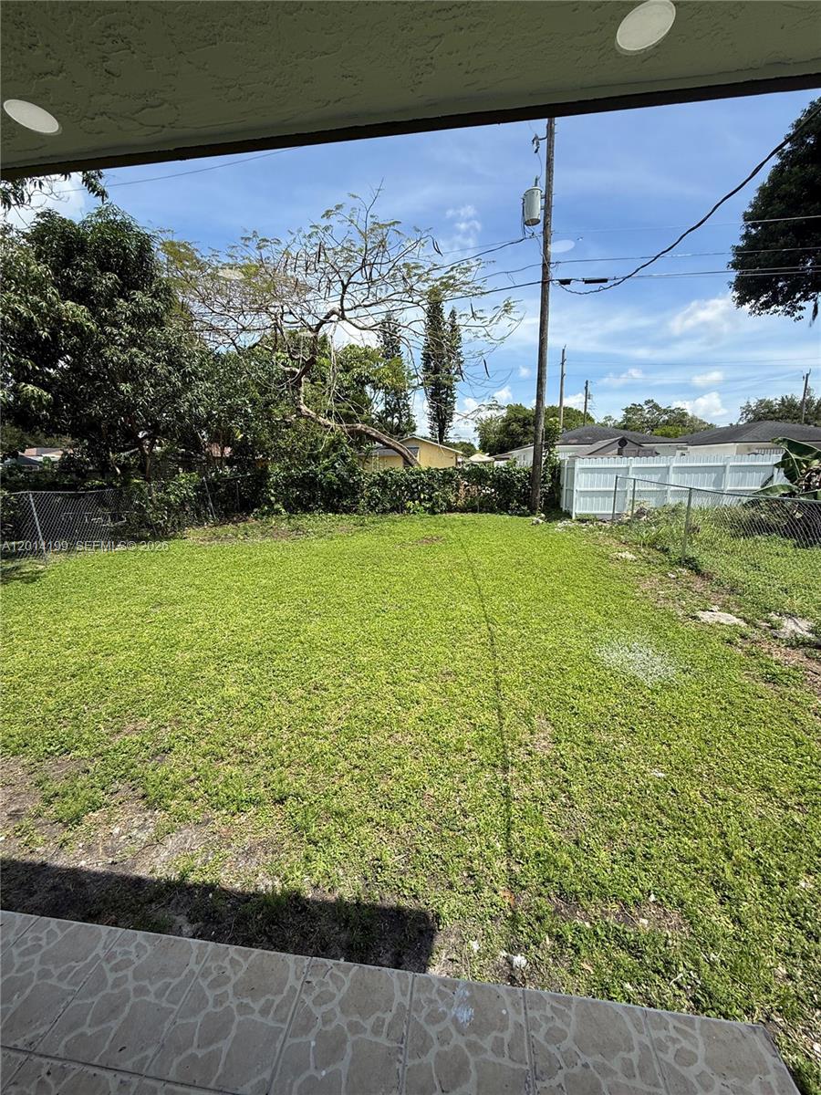 HIALEAH HEIGHTS - Residential