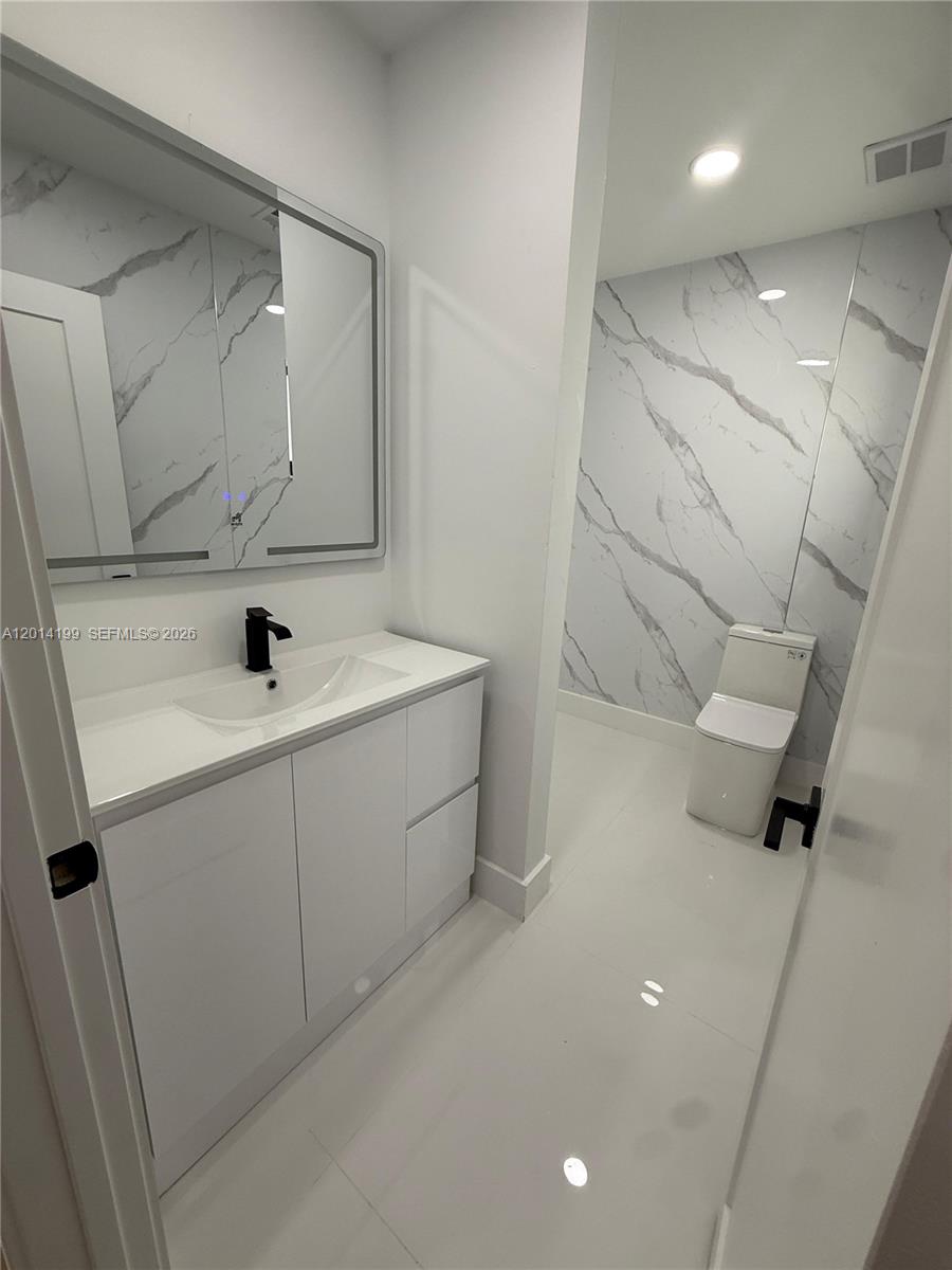 HIALEAH HEIGHTS - Residential