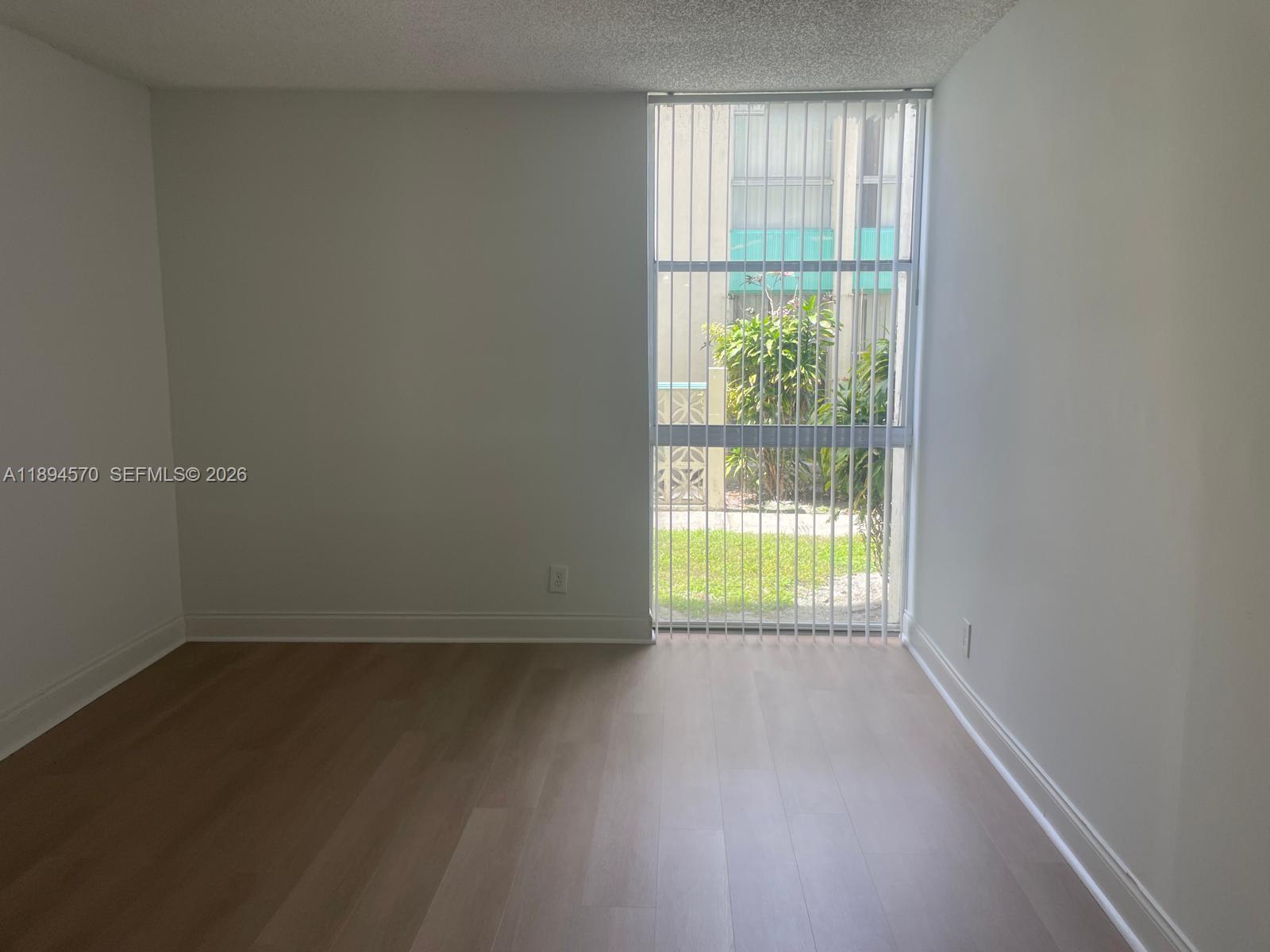 NEWPORT AT LAUDERHILL CON - Residential
