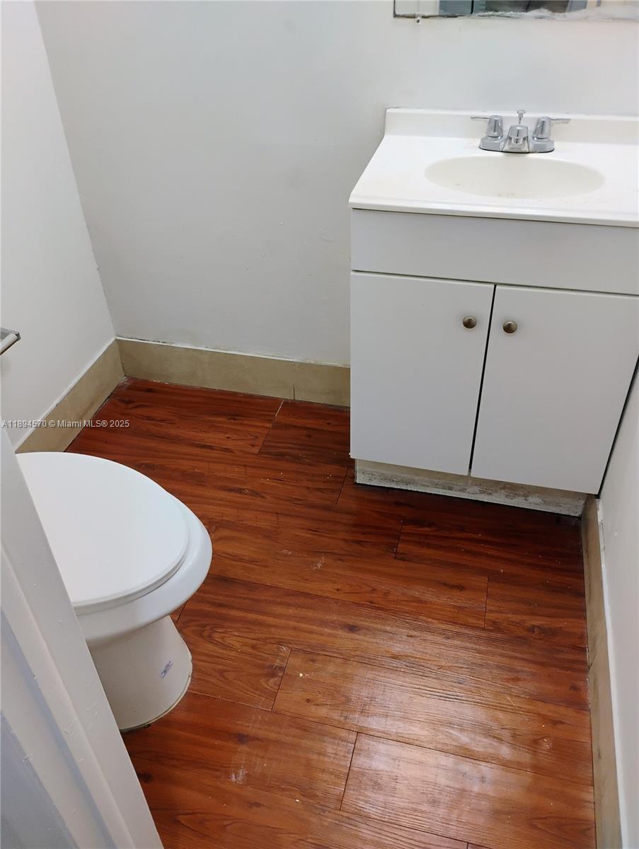 View photos, virtual tours, details... 2029 NW 46th Ave E107