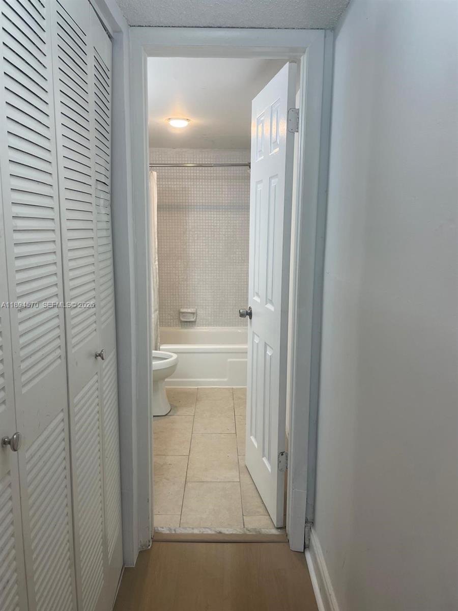 NEWPORT AT LAUDERHILL CON - Residential