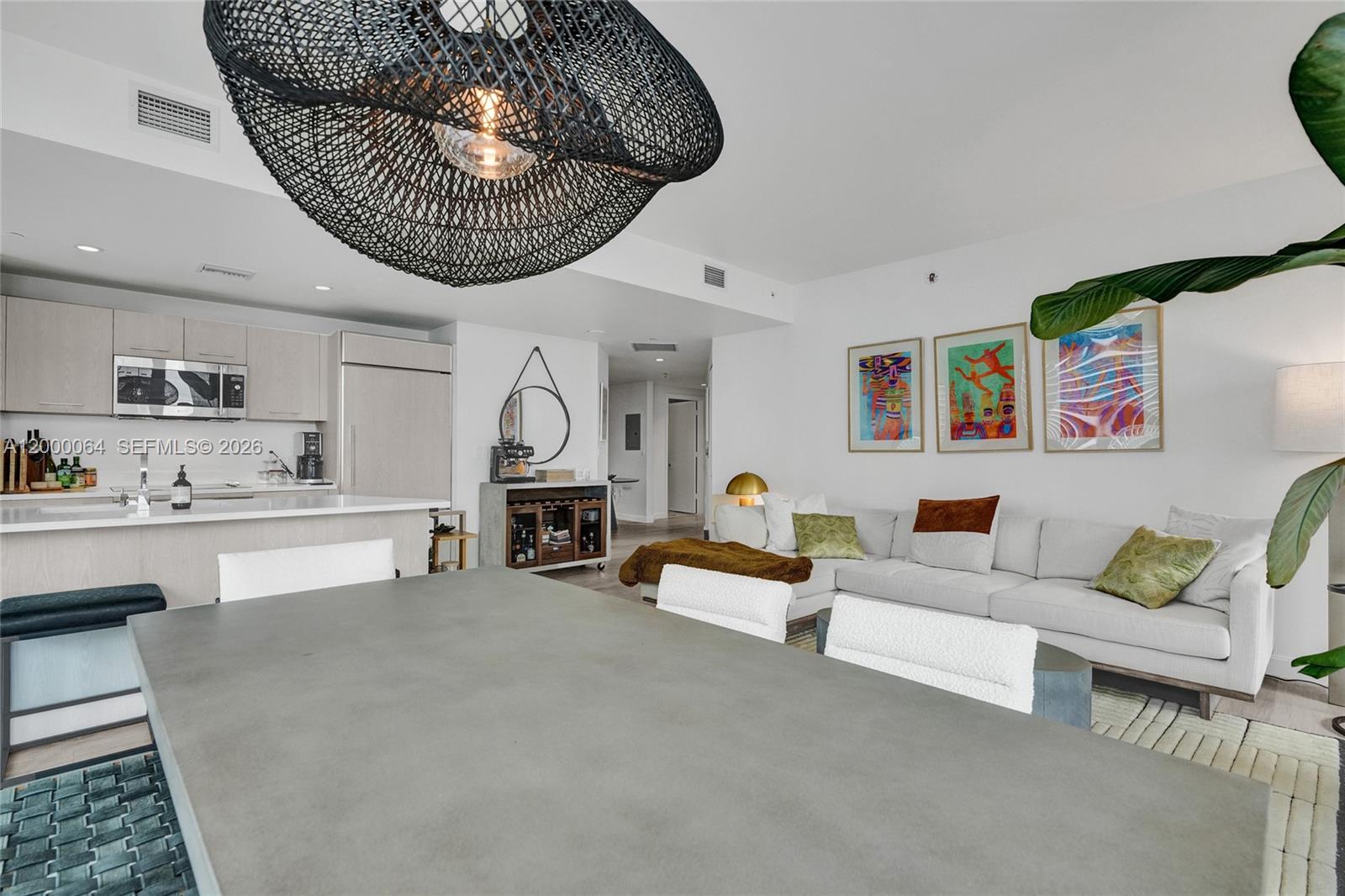 BRICKELL HEIGHTS EAST CON - Residential Lease