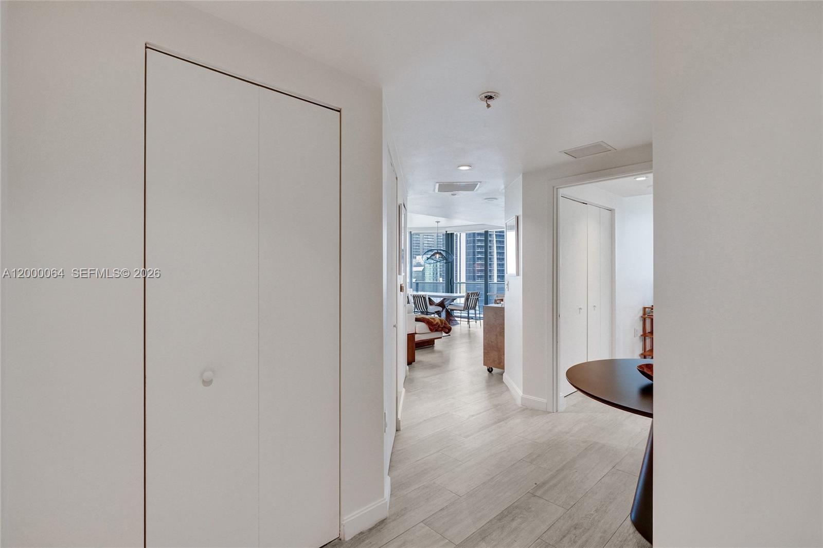 BRICKELL HEIGHTS EAST CON - Residential Lease