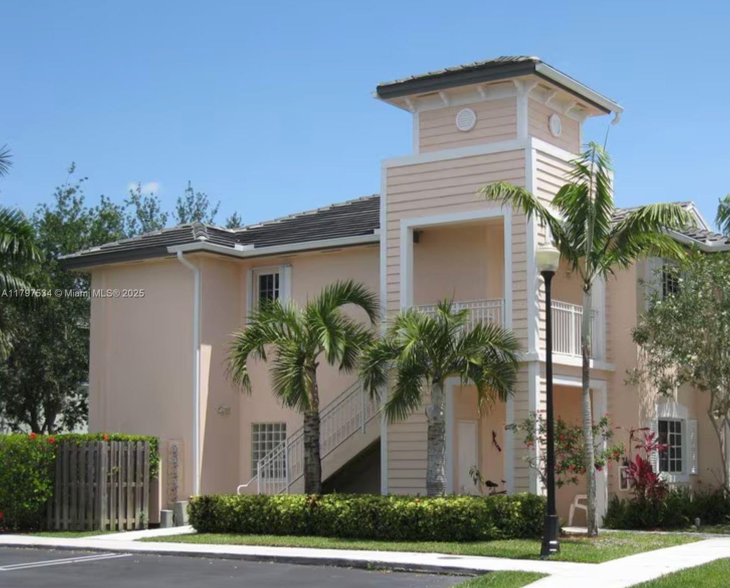 Property for Sale at 371 Ne 26th Ter 203, Homestead, Miami-Dade County, Florida - Bedrooms: 2 
Bathrooms: 2  - $224,000