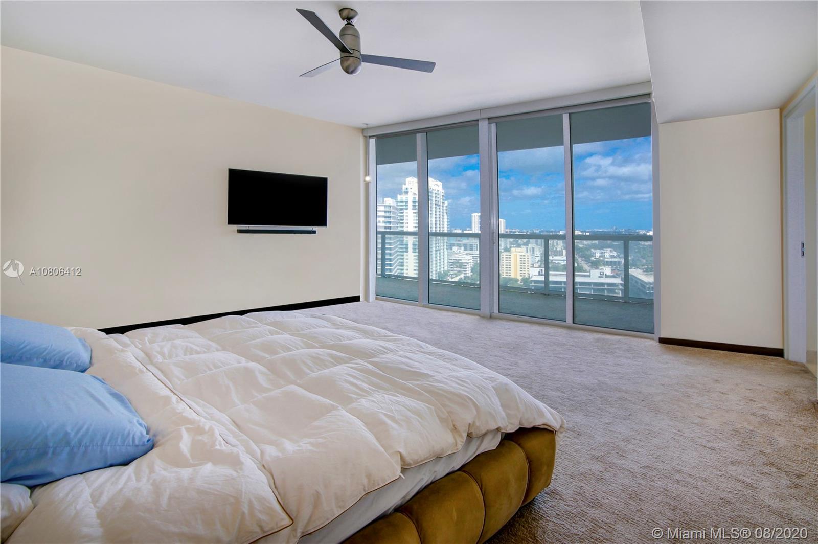 ICON CONDO - Residential