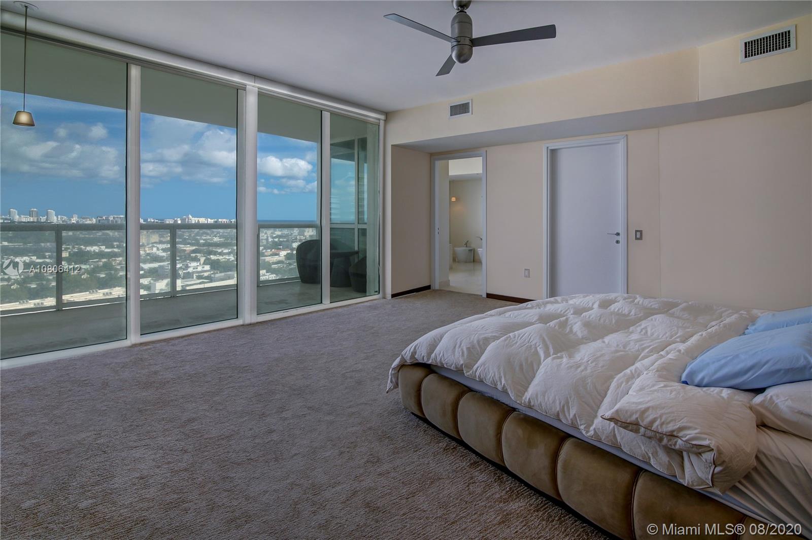 ICON CONDO - Residential