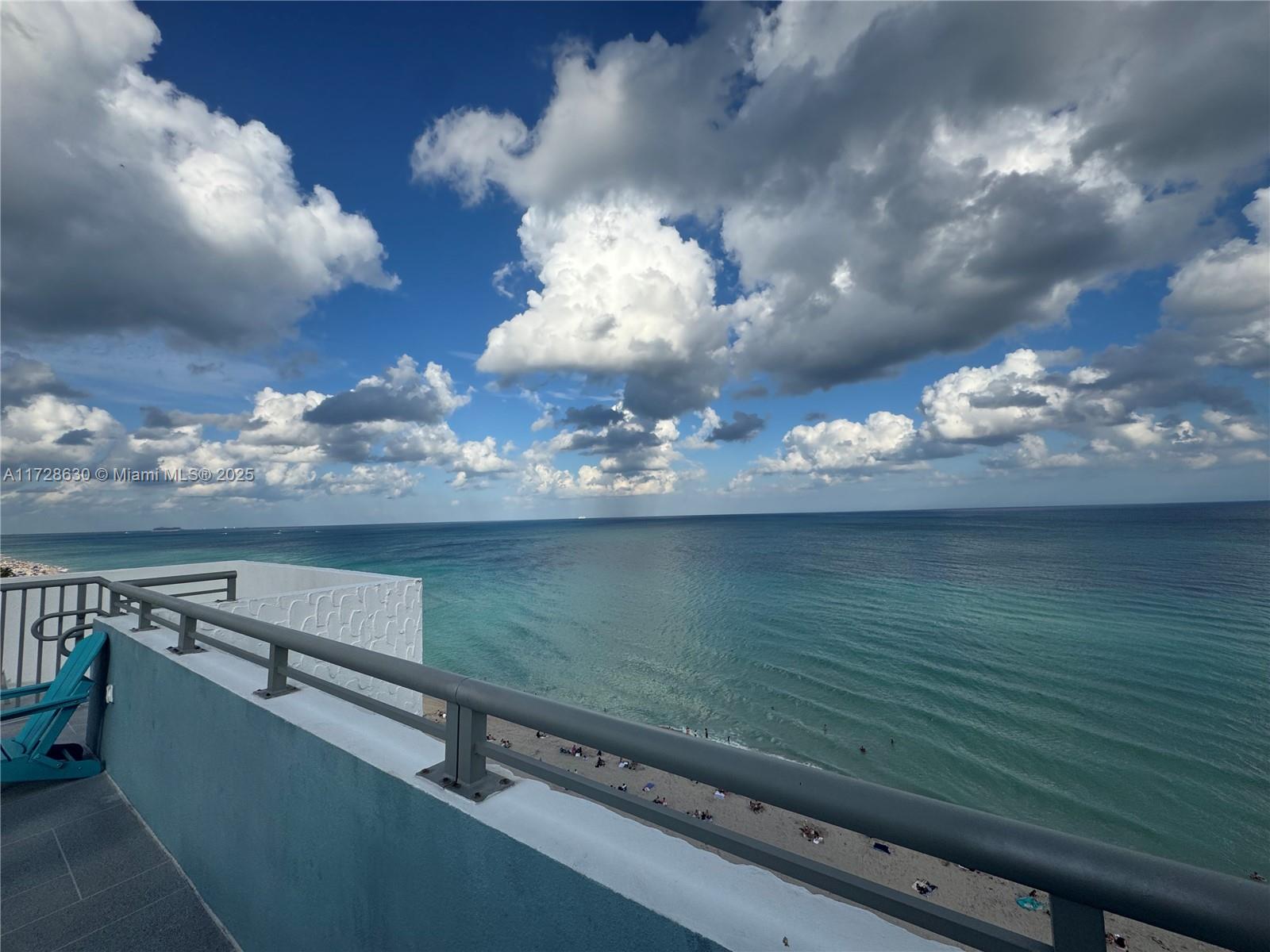 EDGEWATER BEACH TOWERS CO - Residential Lease