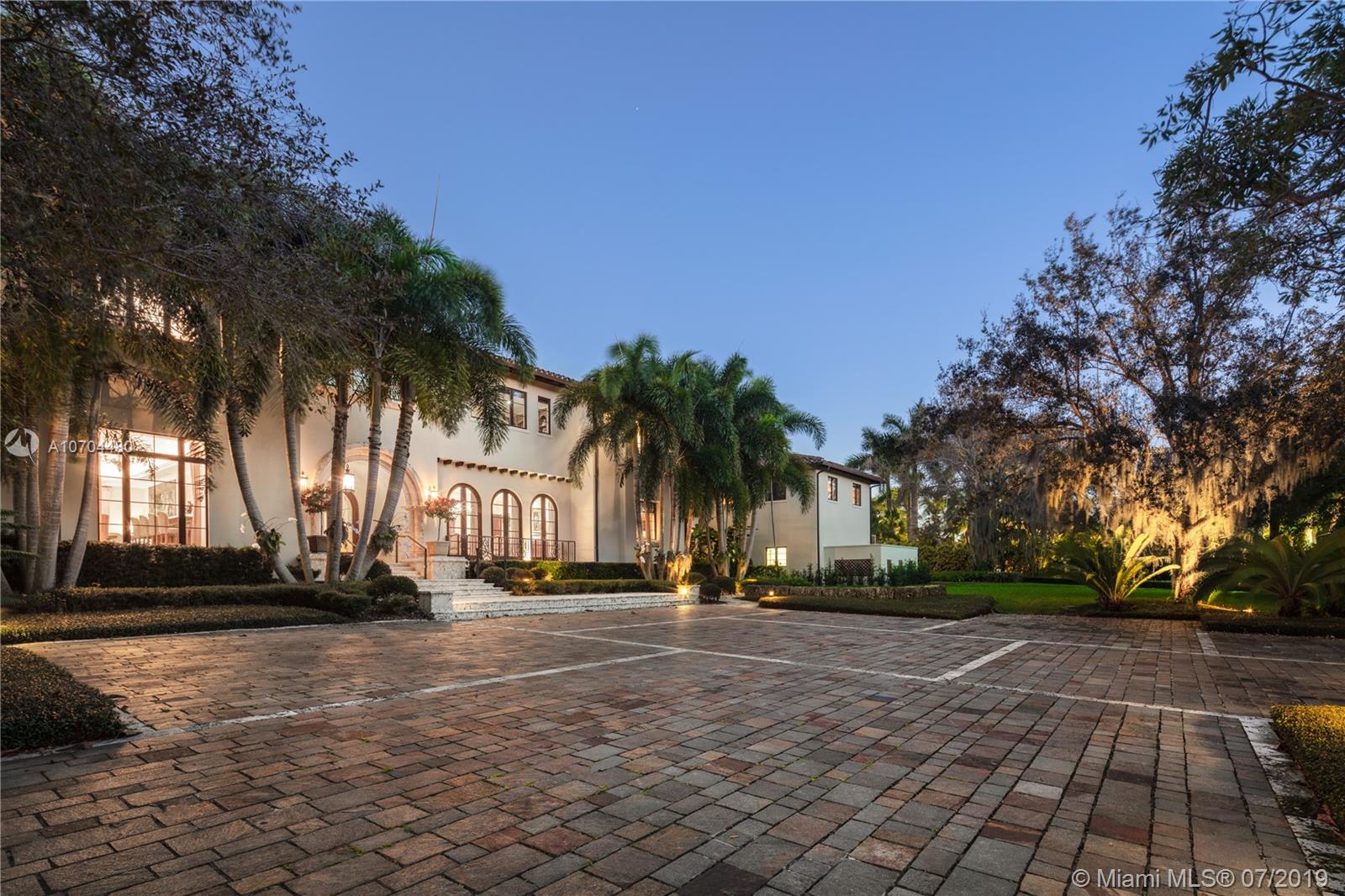 JOURNEYS END ESTATES - Residential