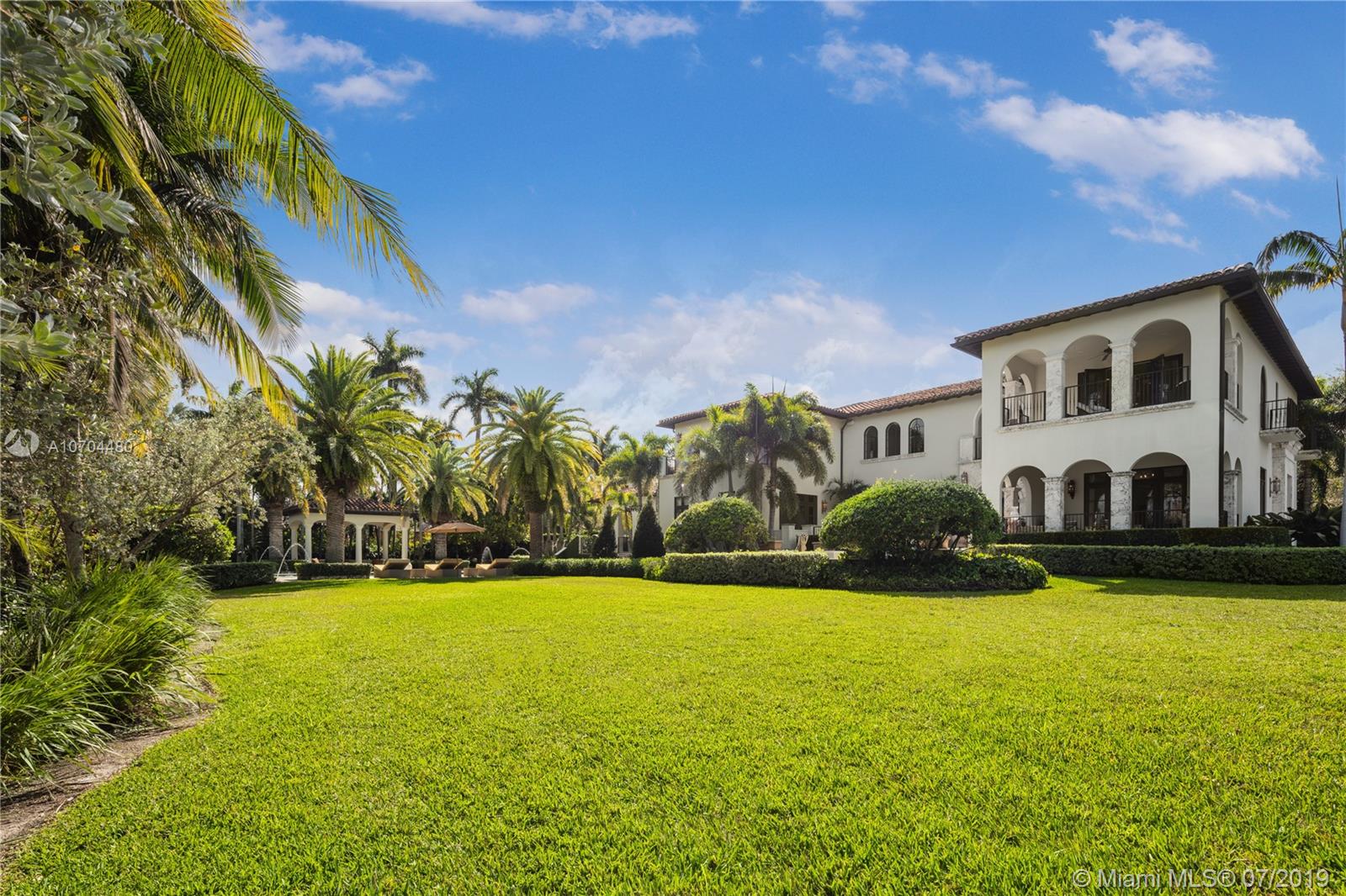 JOURNEYS END ESTATES - Residential