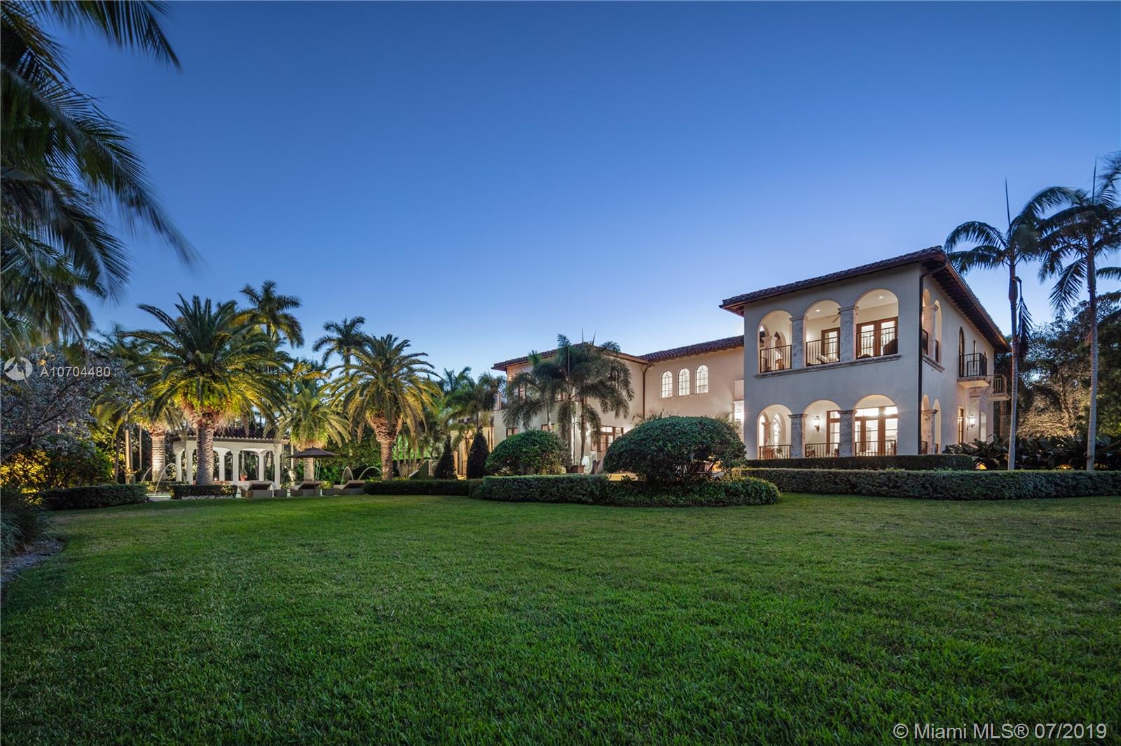 JOURNEYS END ESTATES - Residential