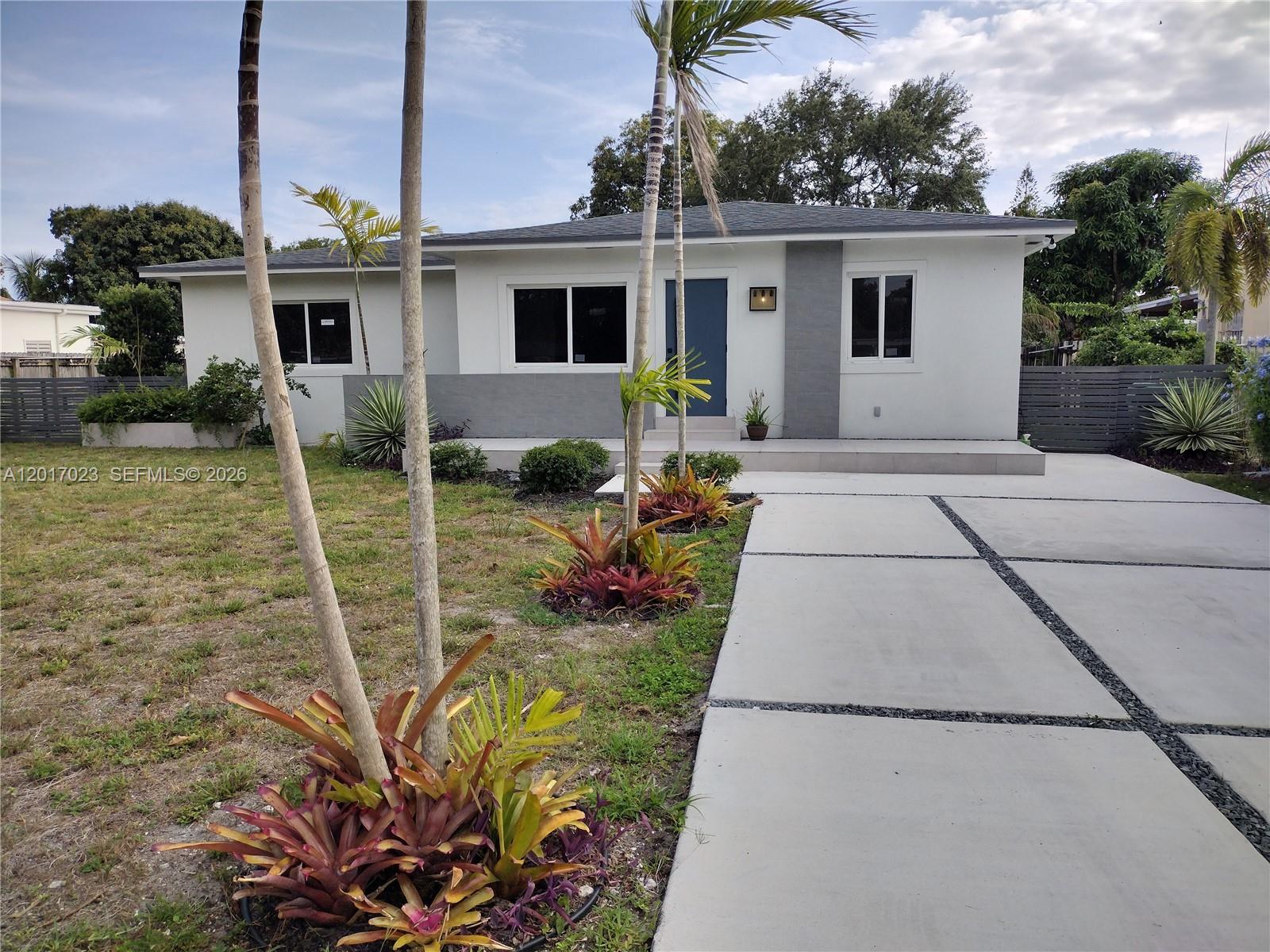 300 S Biscayne River Dr