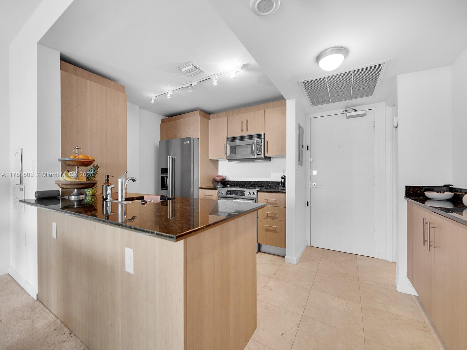 HARBOUR HOUSE - Residential Lease