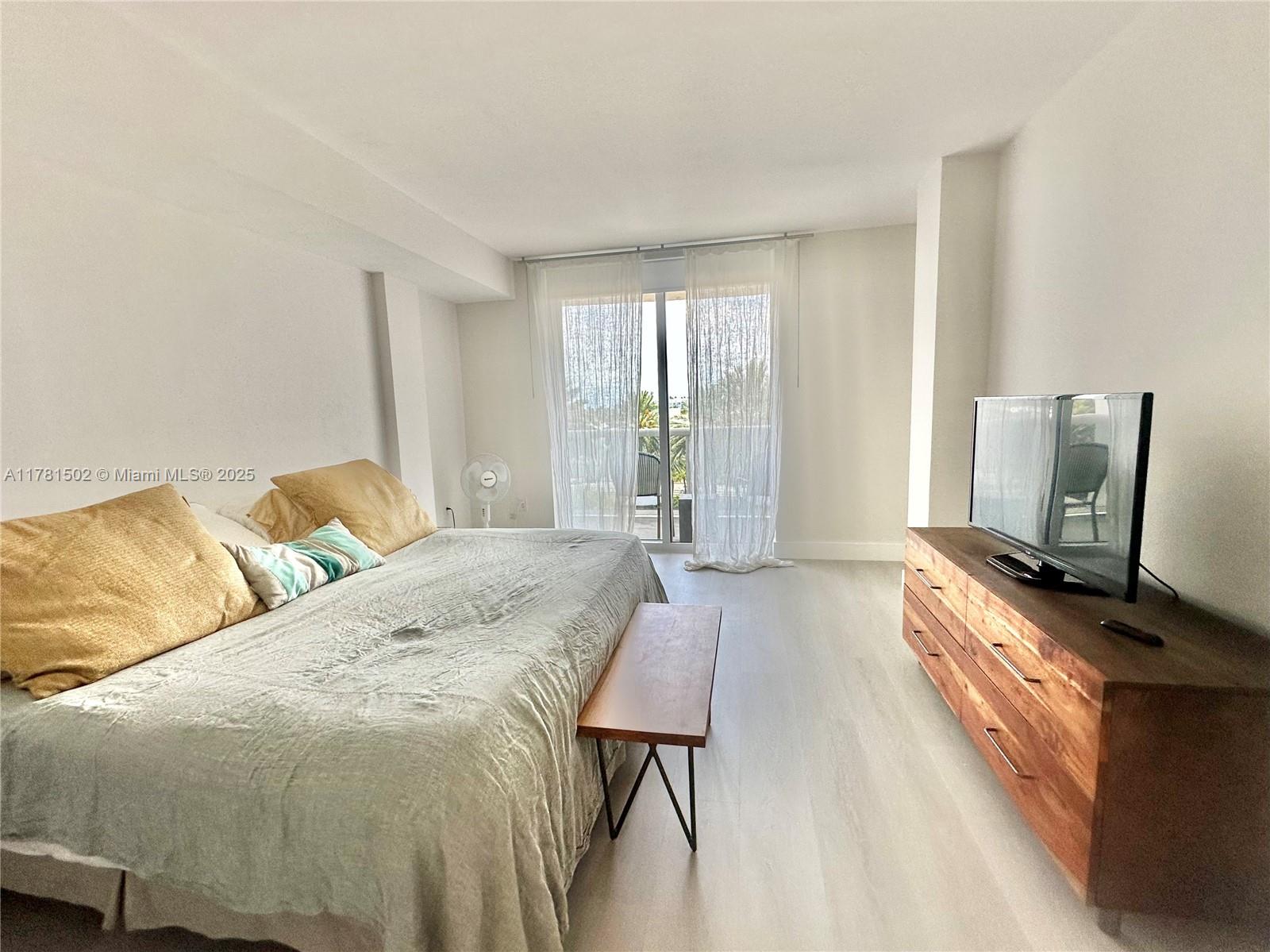 HARBOUR HOUSE - Residential Lease